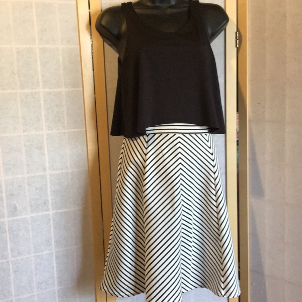 Striped fancy girls dress Size 16